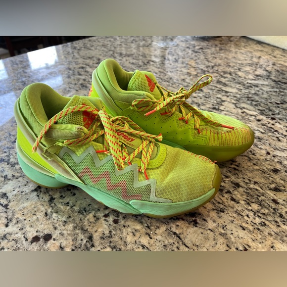 Adidas D.O.N. Spidey Sense Donovan Mitchell Shoes, Size 9 - Picture 2 of 12